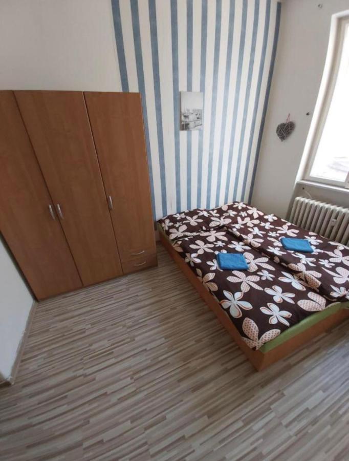 Easy Backpacker Old Town Apartamento Košice Exterior foto